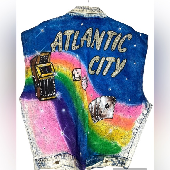 Jean Vest Atlantic City Airbrush Colorful Gambling Size XL - Picture 1 of 16
